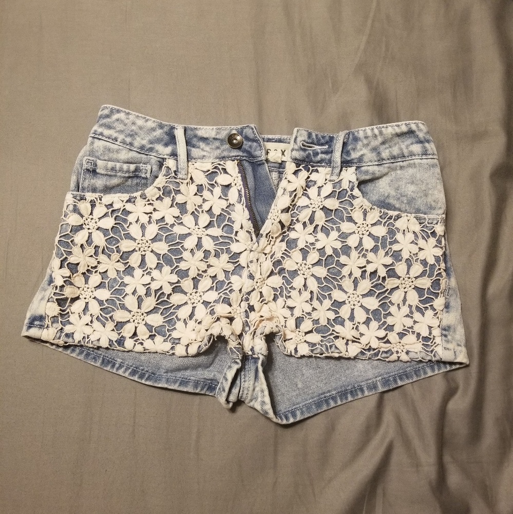 Roxy shorts